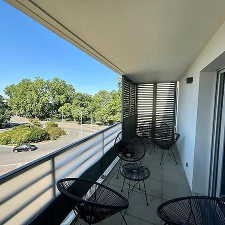 Apartment Penthouse Manhattan Jacuzzi Balneo Luxe Toulouse
