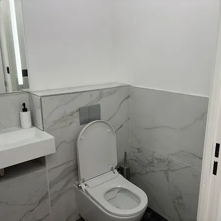 Penthouse Manhattan Jacuzzi Balneo Luxe Apartmán