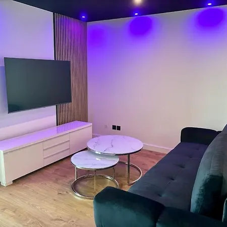 Апартаменты Penthouse Manhattan Jacuzzi Balneo Luxe *